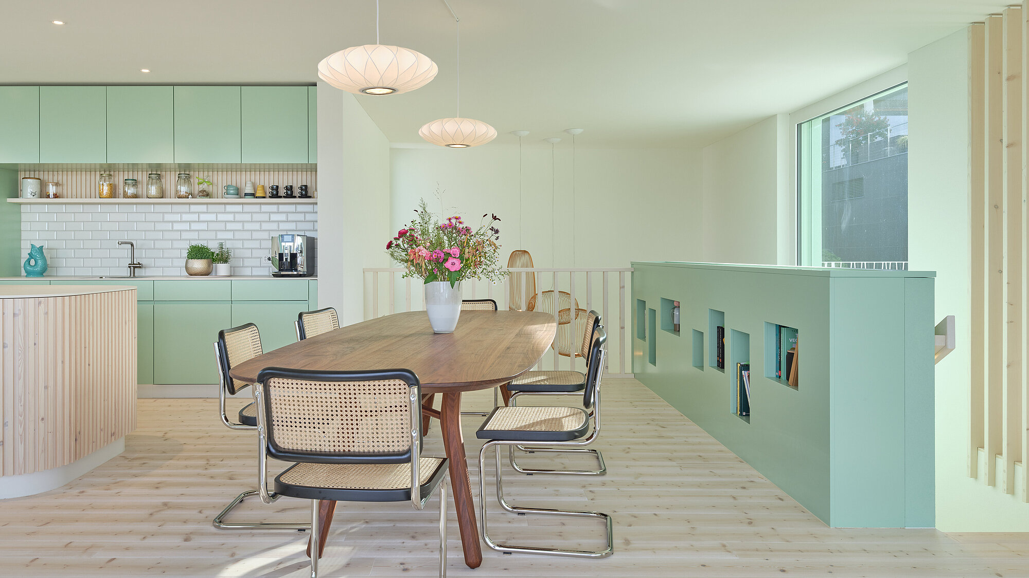 Das Einfamilienhaus ALEA in der Innenansicht, Essbereich