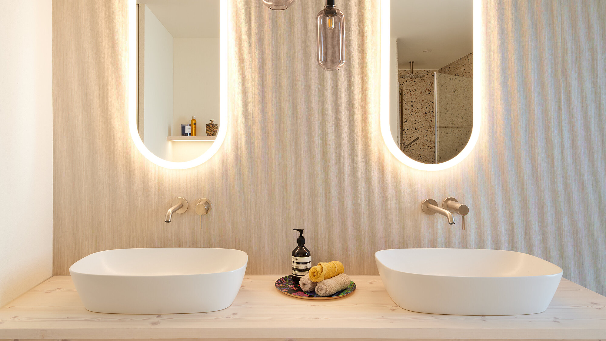 Das Einfamilienhaus ALEA in der Innenansicht, Badezimmer